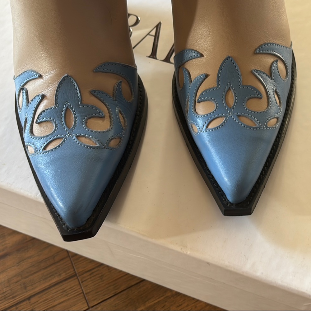 Toral off white, Blue  and red Heeled Boots with Classic Western Style - Picture 4 of 5